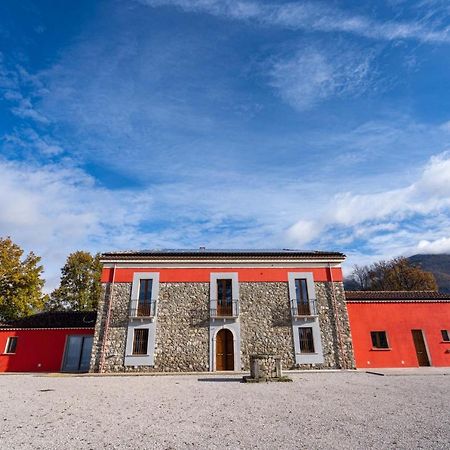 Agriturismo Dipinto Dal Sole Padula Eksteriør billede