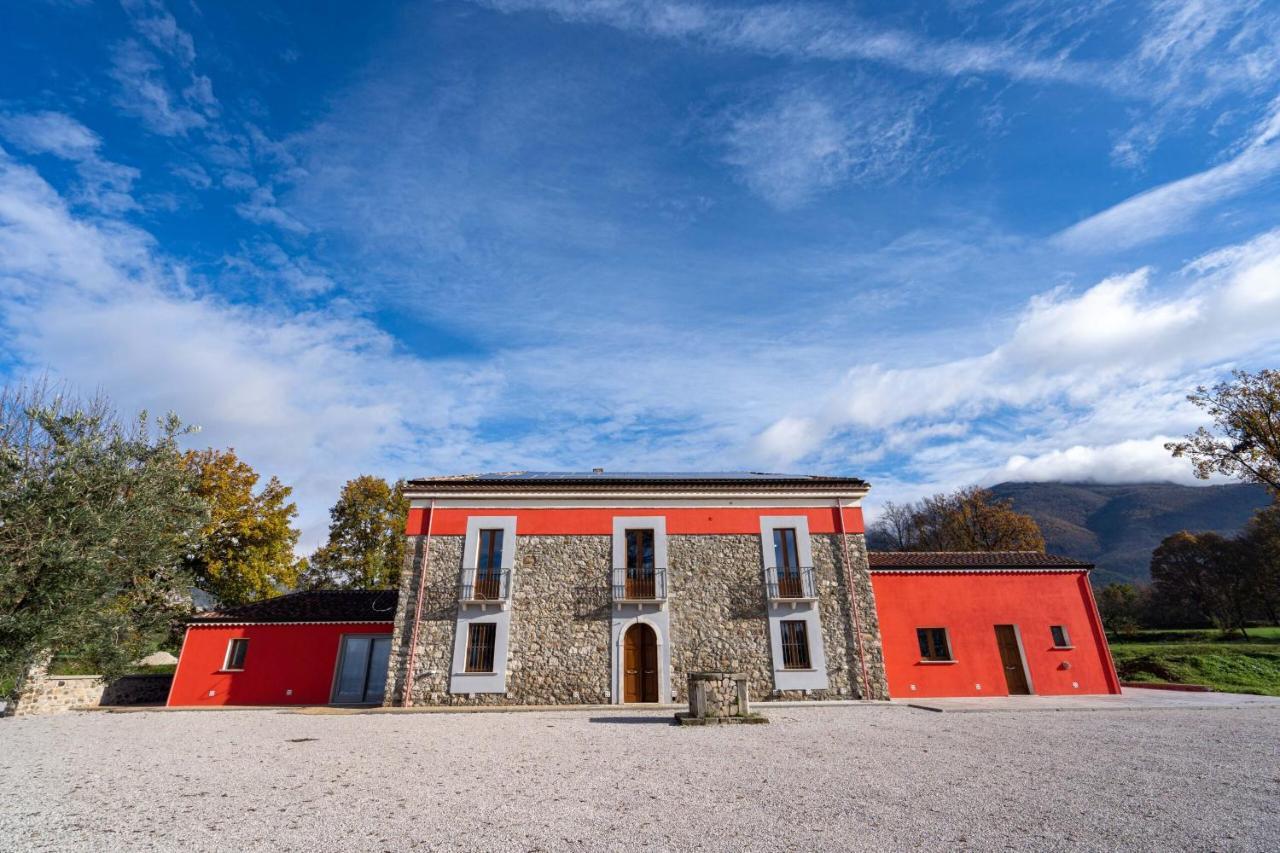 Agriturismo Dipinto Dal Sole Padula Eksteriør billede