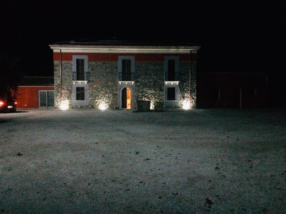 Agriturismo Dipinto Dal Sole Padula Eksteriør billede